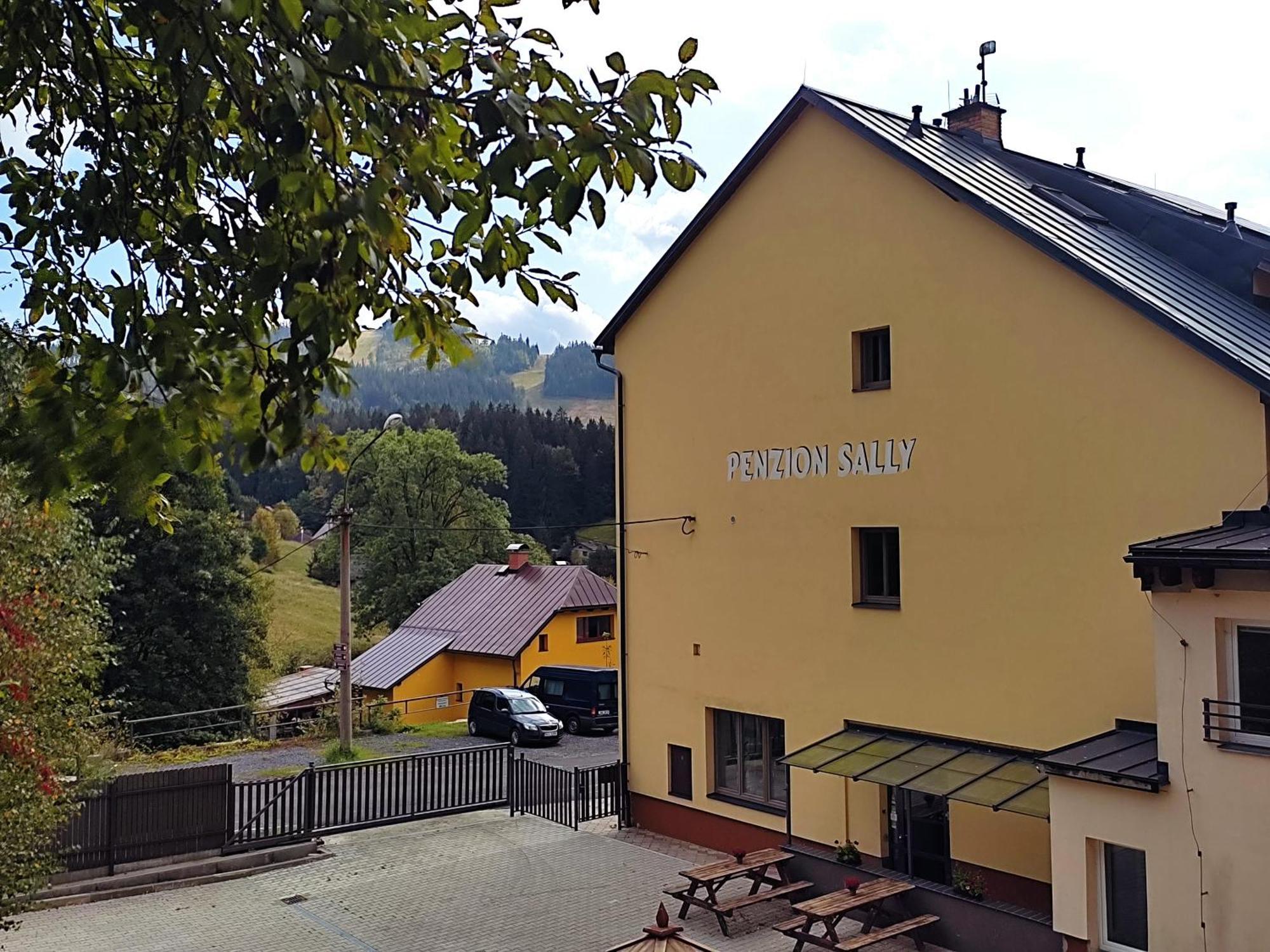 Penzion Sally Albrechtice v Jizerskych horach Bagian luar foto